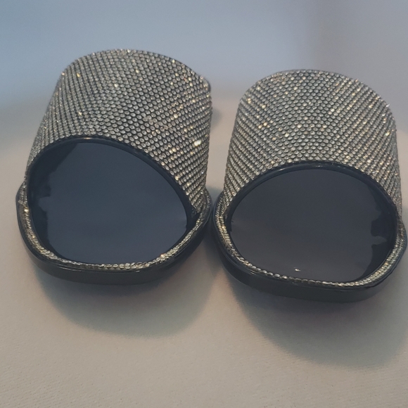 *NWT* Rhinestone Sandal - Picture 6 of 7